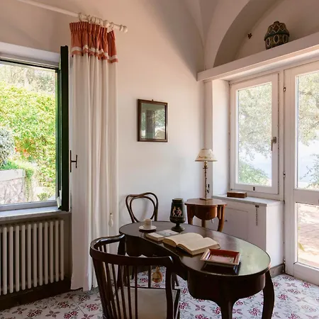 Ginestra By Elite *
